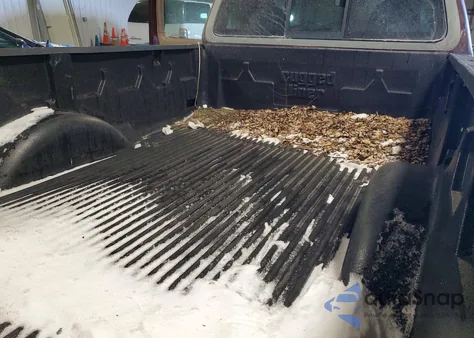 1998 Ford F150 z USA, uszkodzony, nr VIN 1FTZF1726WKA60302